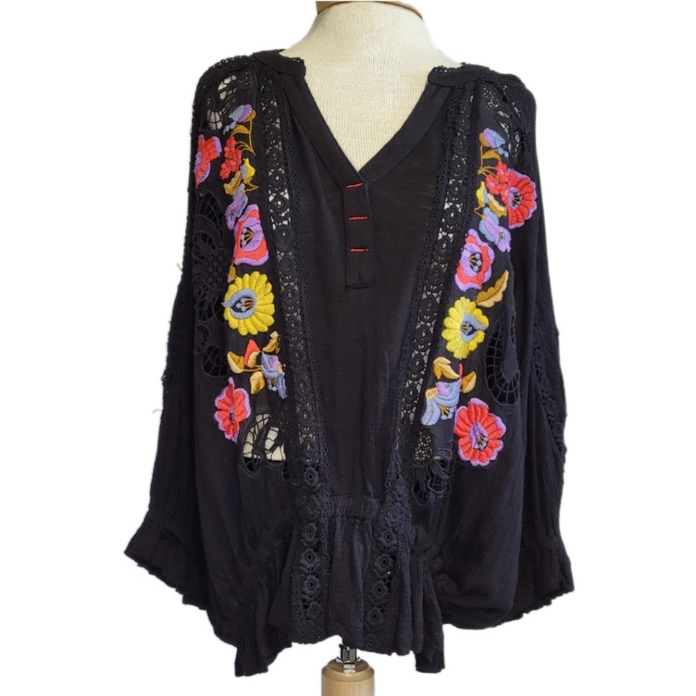 Free People Serafina Embroidered Top Size S